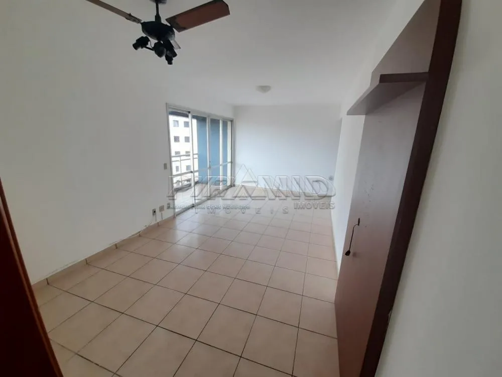 Alugar Apartamento / Padr&atilde;o em Ribeir&atilde;o Preto R$ 1.600,00 - Foto 2