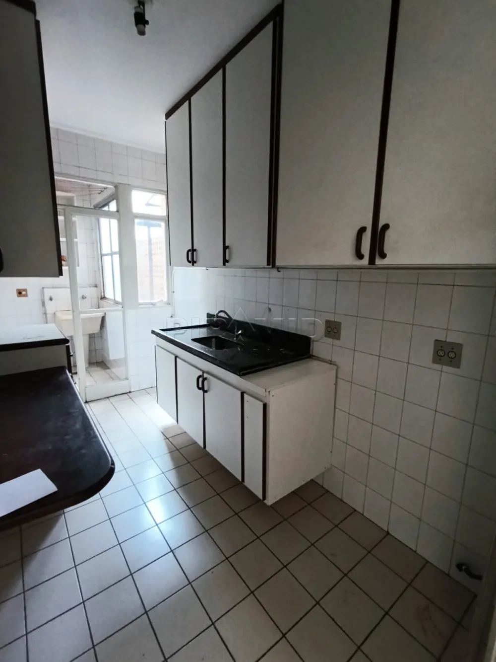 Alugar Apartamento / Padr&atilde;o em Ribeir&atilde;o Preto R$ 1.200,00 - Foto 13