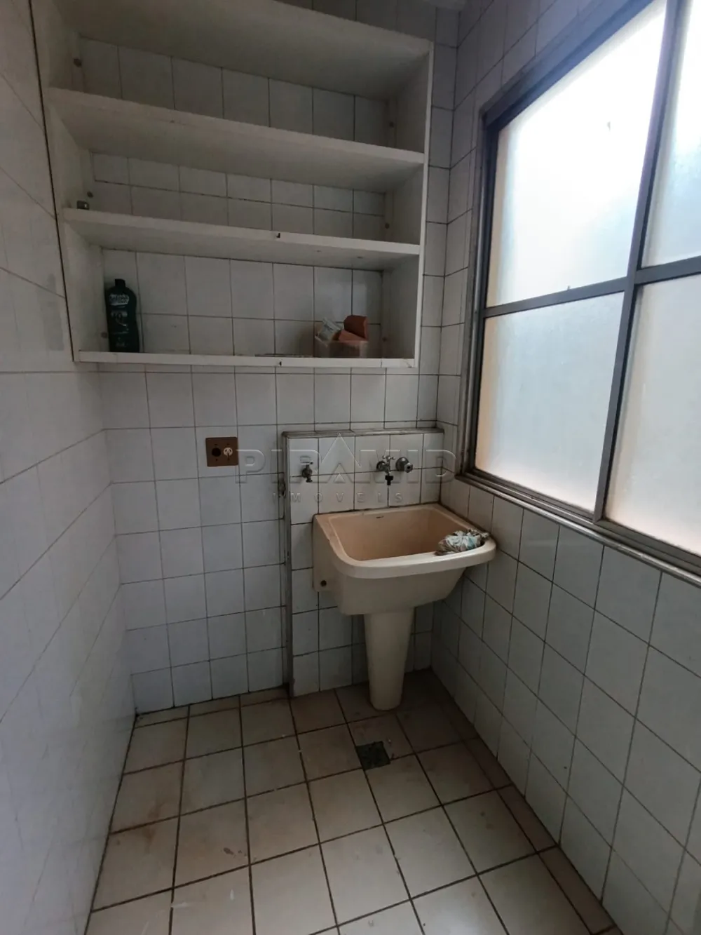 Alugar Apartamento / Padr&atilde;o em Ribeir&atilde;o Preto R$ 1.200,00 - Foto 15