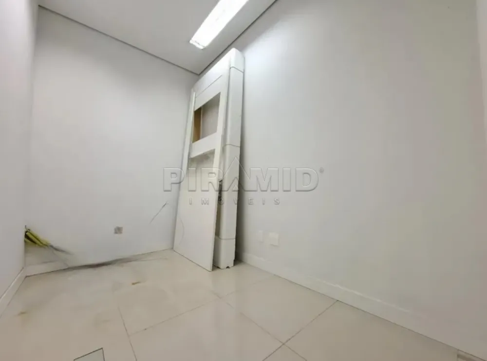 Alugar Comercial / Sal&atilde;o em Ribeir&atilde;o Preto R$ 4.200,00 - Foto 9