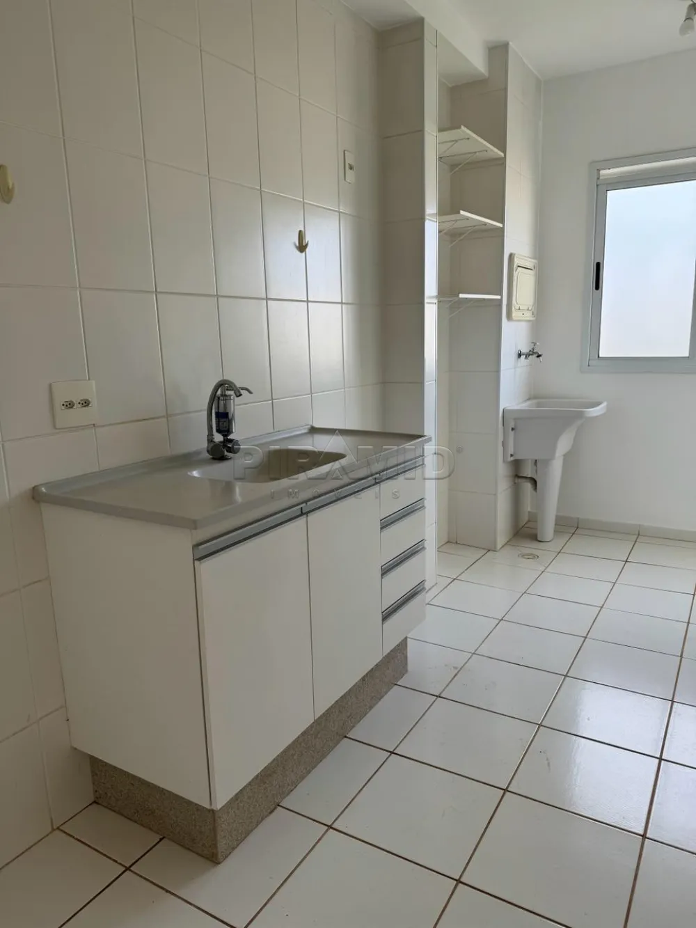 Alugar Apartamento / Padr&atilde;o em Ribeir&atilde;o Preto R$ 1.900,00 - Foto 8