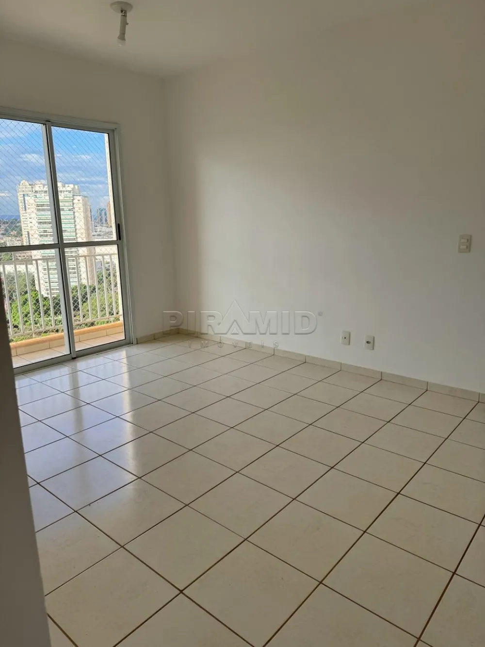 Alugar Apartamento / Padr&atilde;o em Ribeir&atilde;o Preto R$ 1.900,00 - Foto 1