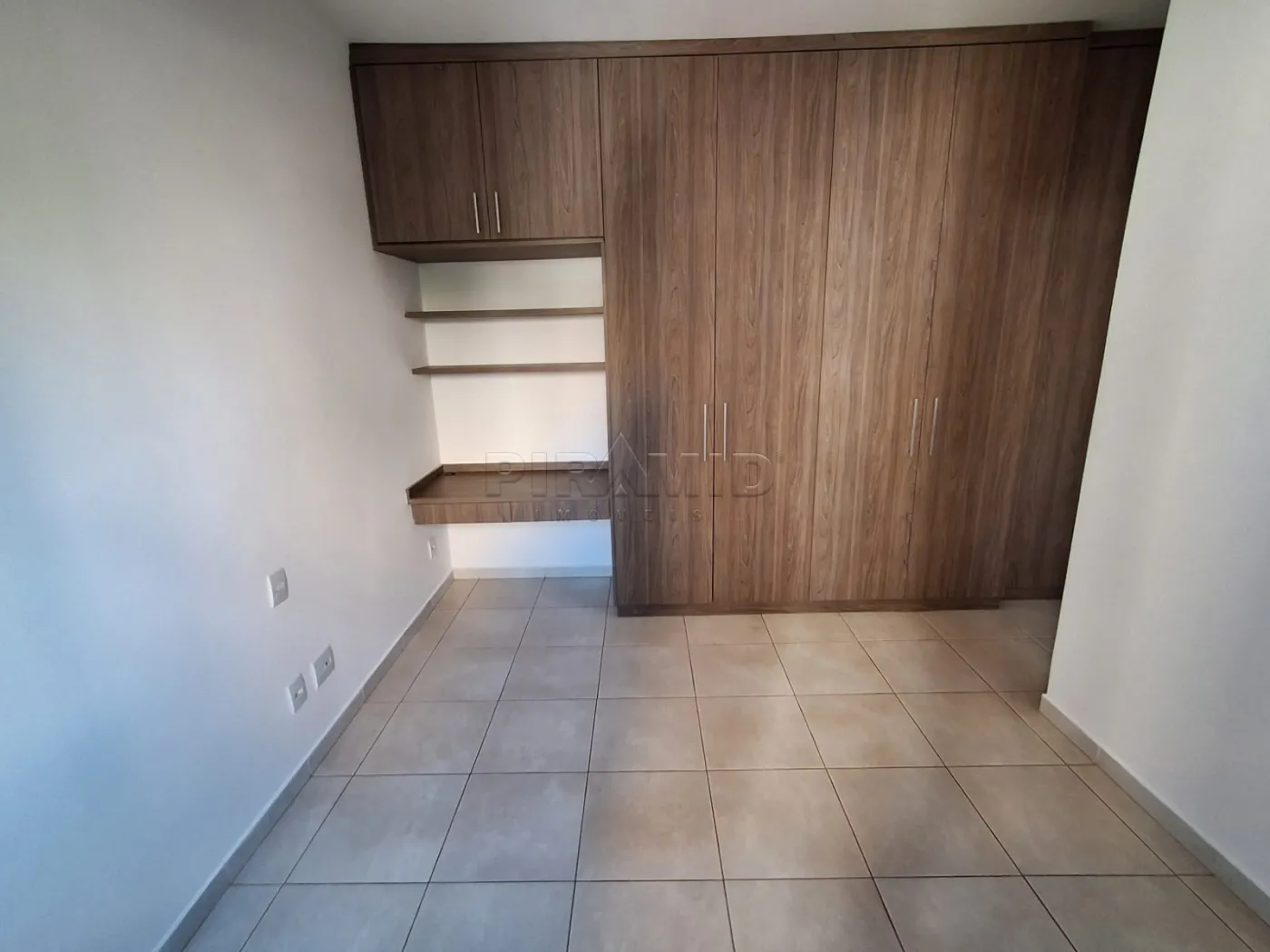 Alugar Apartamento / Padr&atilde;o em Ribeir&atilde;o Preto R$ 1.300,00 - Foto 6