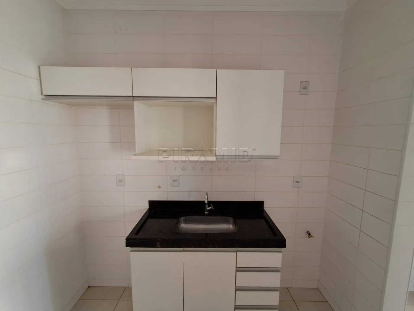 Alugar Apartamento / Padr&atilde;o em Ribeir&atilde;o Preto R$ 1.300,00 - Foto 9