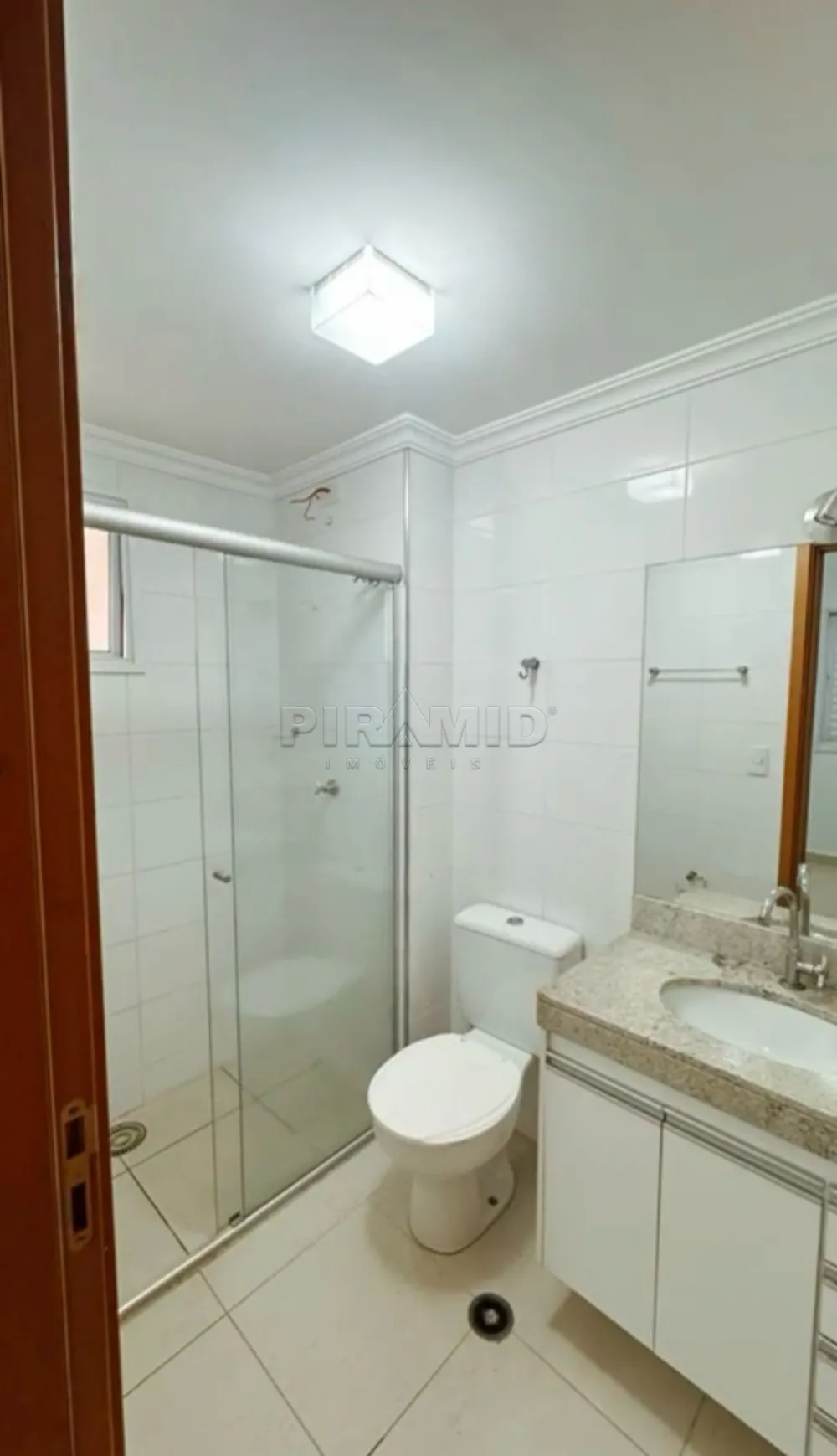 Alugar Apartamento / Padr&atilde;o em Ribeir&atilde;o Preto R$ 1.600,00 - Foto 7