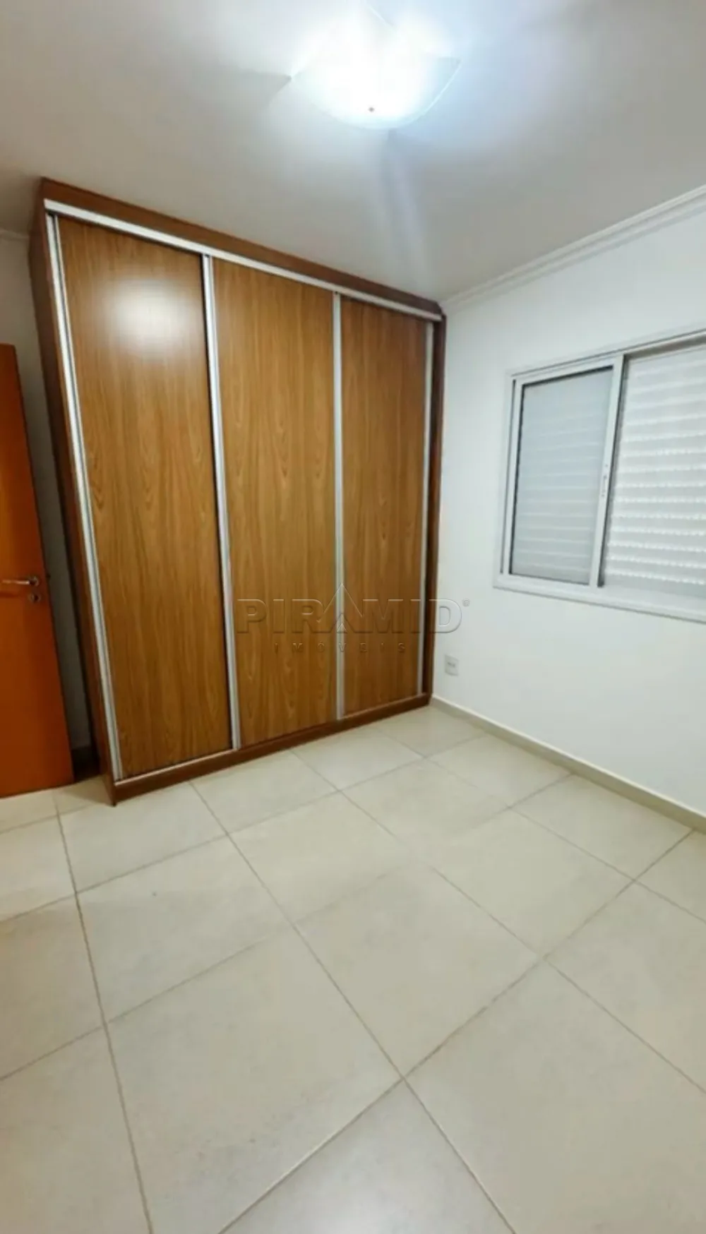 Alugar Apartamento / Padr&atilde;o em Ribeir&atilde;o Preto R$ 1.600,00 - Foto 11