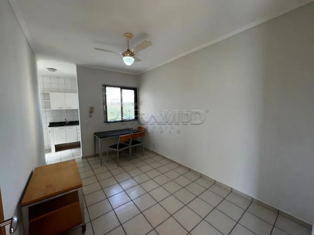 Alugar Apartamento / Padr&atilde;o em Ribeir&atilde;o Preto R$ 900,00 - Foto 1