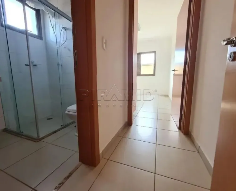 Alugar Apartamento / Padr&atilde;o em Ribeir&atilde;o Preto R$ 1.400,00 - Foto 4