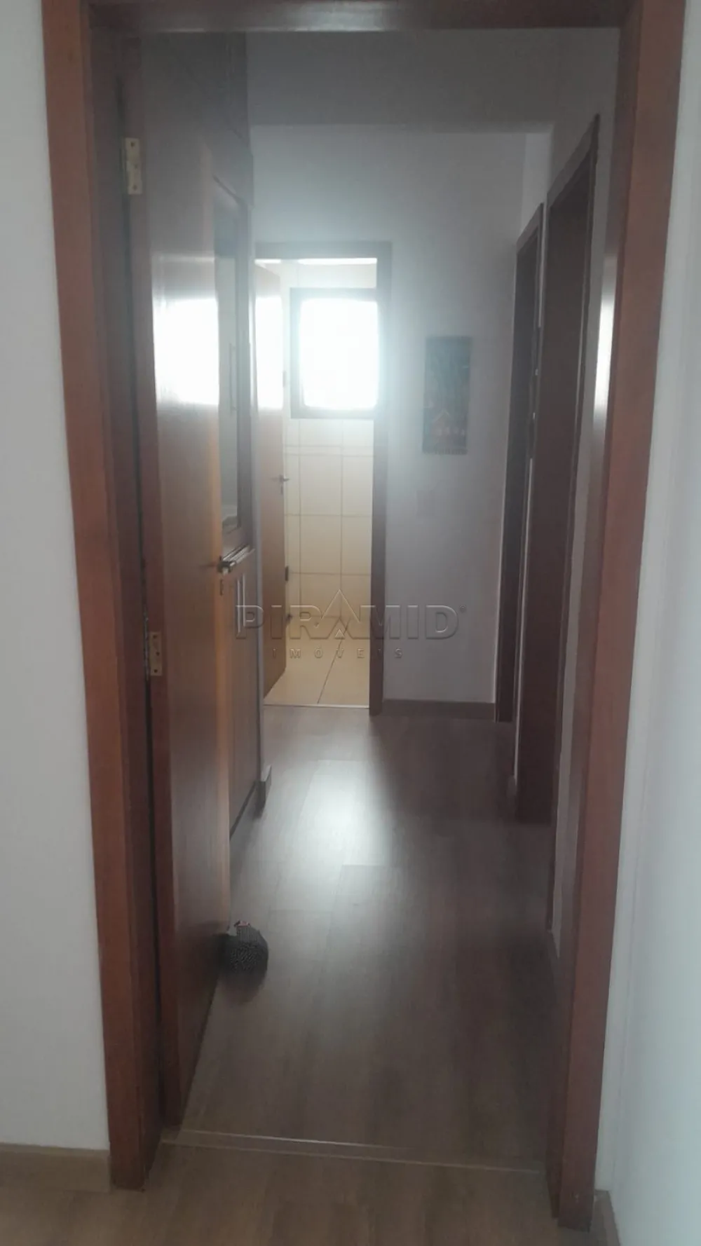 Alugar Apartamento / Padr&atilde;o em Ribeir&atilde;o Preto R$ 1.200,00 - Foto 5