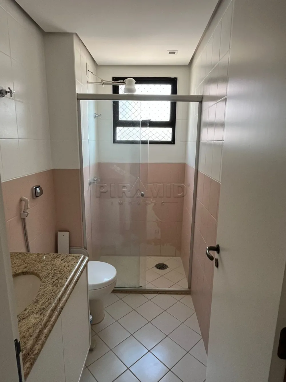 Alugar Apartamento / Padr&atilde;o em Ribeir&atilde;o Preto R$ 2.000,00 - Foto 37