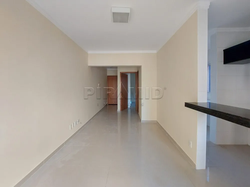 Alugar Apartamento / Padr&atilde;o em Ribeir&atilde;o Preto R$ 950,00 - Foto 1