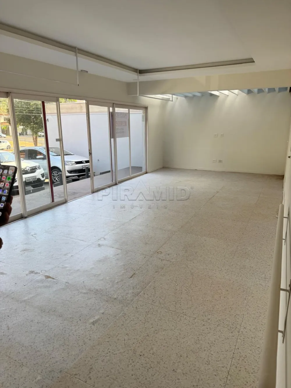 Alugar Comercial / Casa em Ribeir&atilde;o Preto R$ 25.000,00 - Foto 1