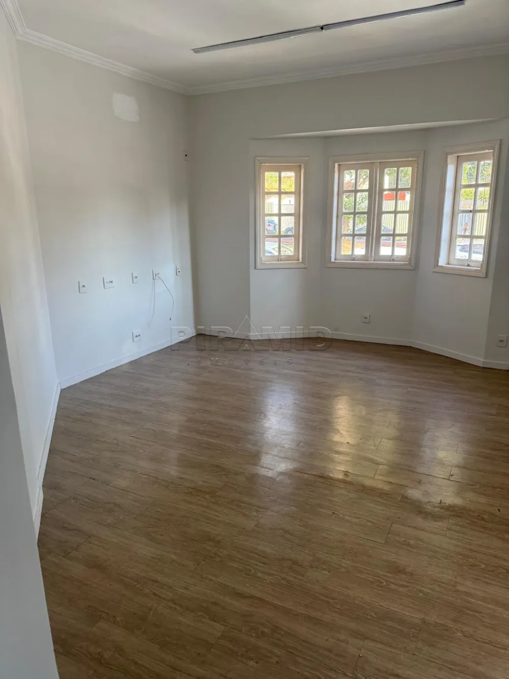 Alugar Comercial / Casa em Ribeir&atilde;o Preto R$ 25.000,00 - Foto 9