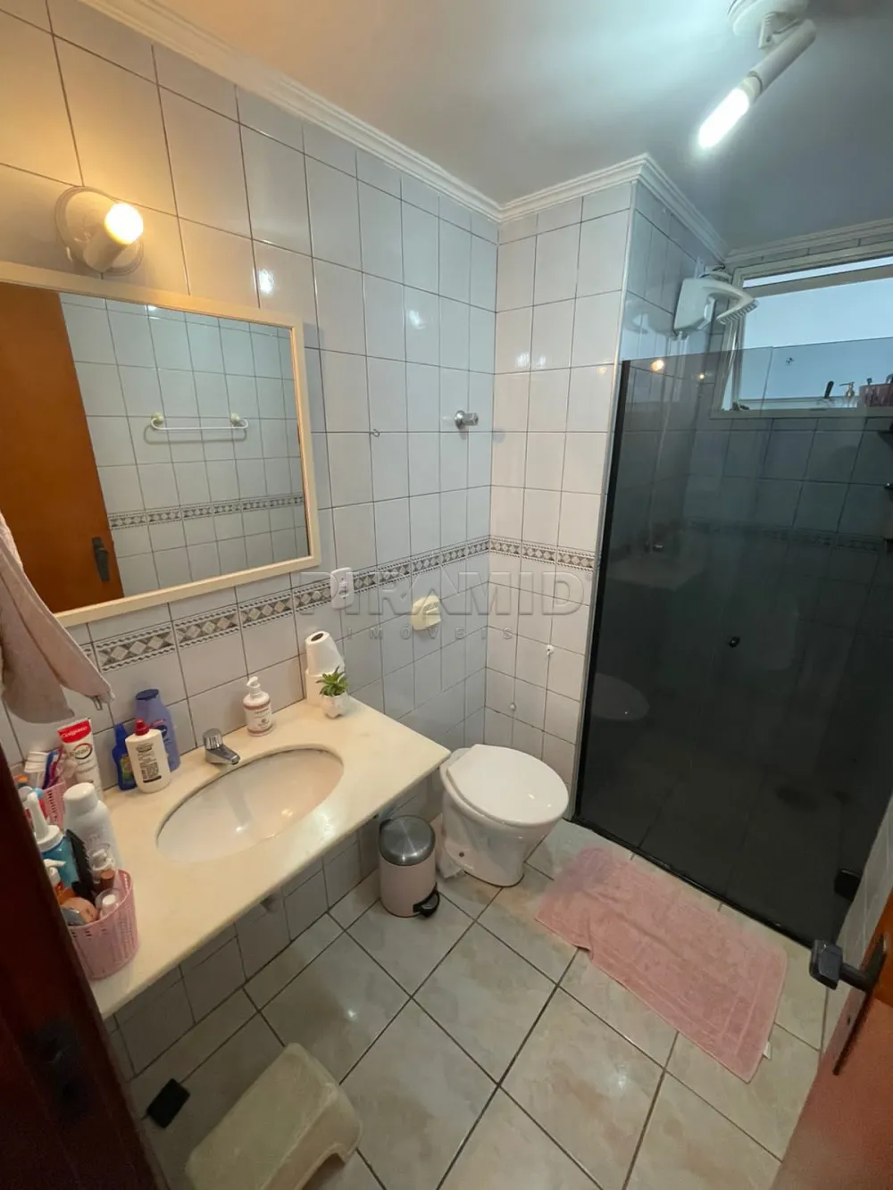 Alugar Apartamento / Padr&atilde;o em Ribeir&atilde;o Preto R$ 1.200,00 - Foto 13