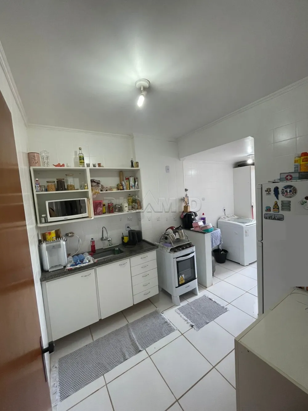 Alugar Apartamento / Padr&atilde;o em Ribeir&atilde;o Preto R$ 1.200,00 - Foto 16