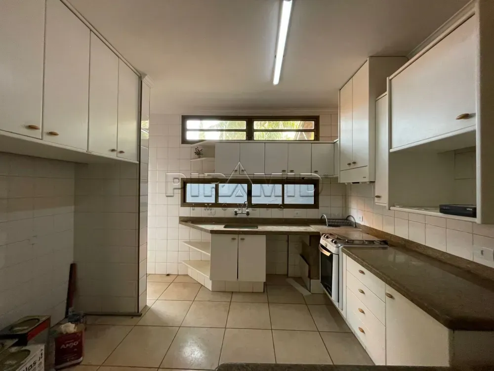 Alugar Casa / Padr&atilde;o em Ribeir&atilde;o Preto R$ 3.000,00 - Foto 35