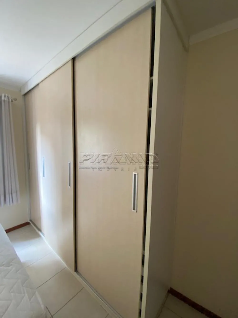 Alugar Apartamento / Padr&atilde;o em Ribeir&atilde;o Preto R$ 2.000,00 - Foto 12
