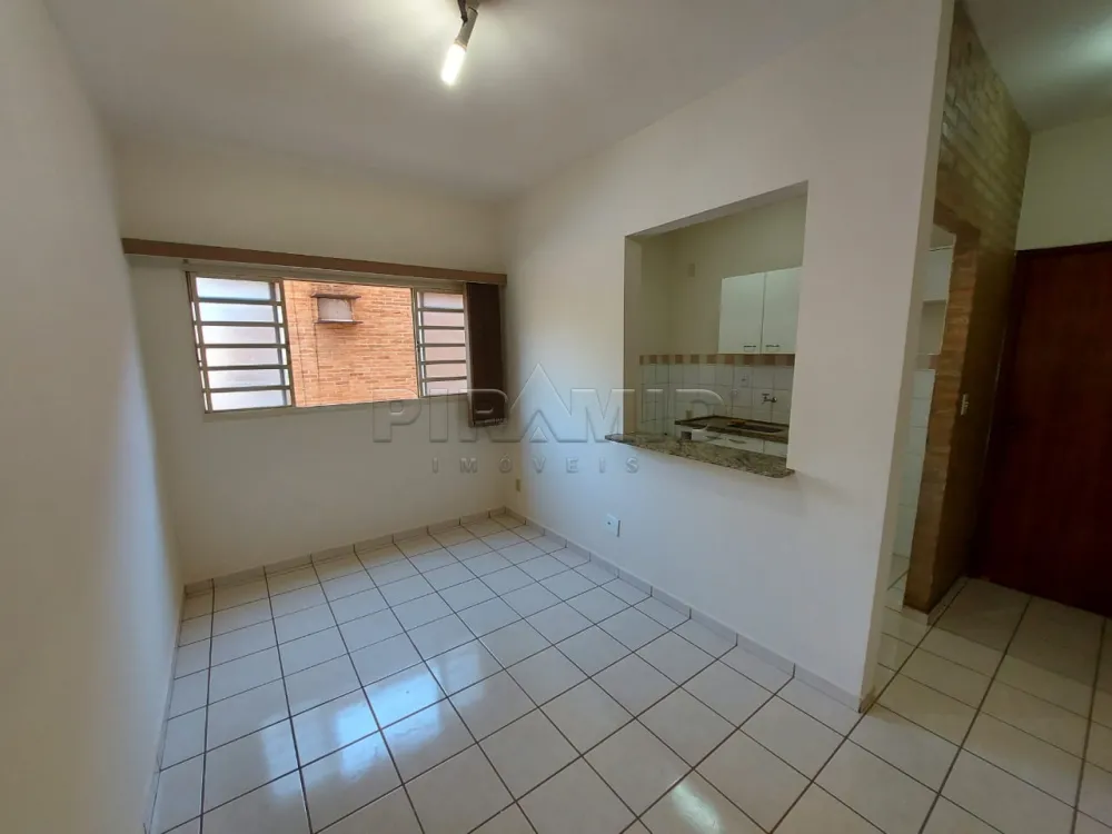 Alugar Apartamento / Padr&atilde;o em Ribeir&atilde;o Preto R$ 620,00 - Foto 1