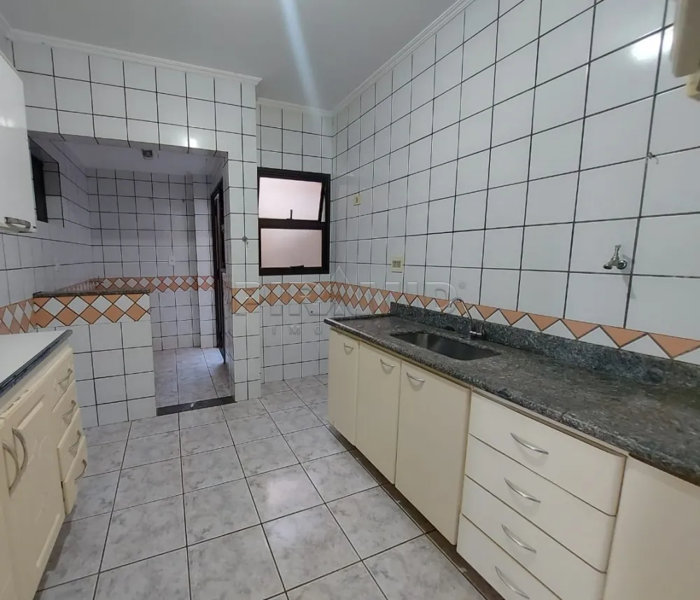 Alugar Apartamento / Padr&atilde;o em Ribeir&atilde;o Preto R$ 1.600,00 - Foto 9