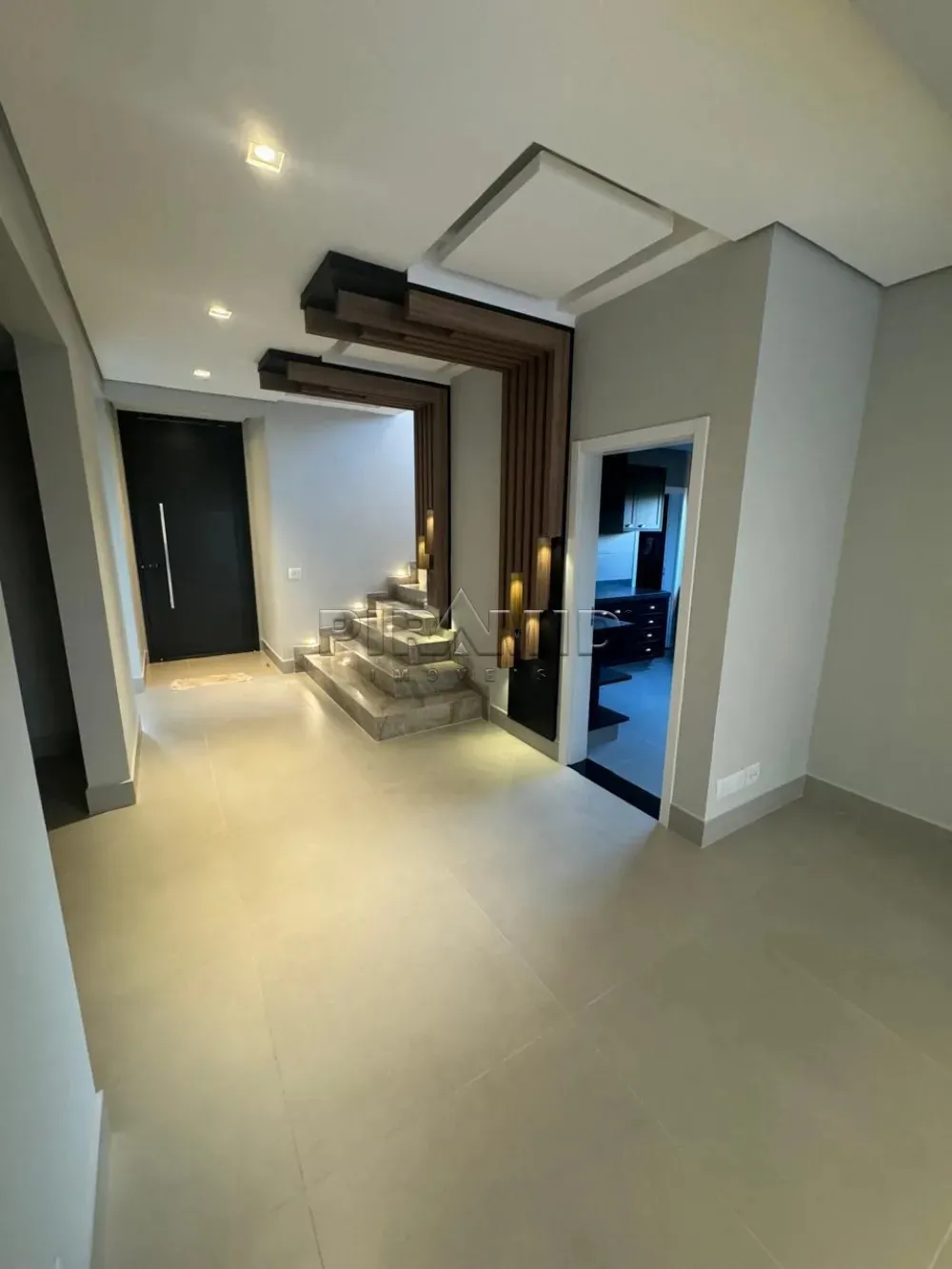 Alugar Casa / Condom&iacute;nio em Ribeir&atilde;o Preto R$ 17.000,00 - Foto 2