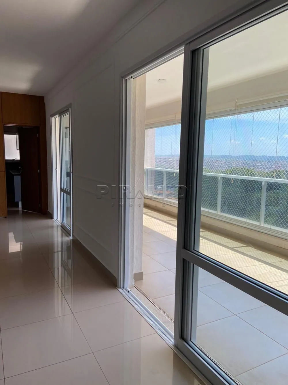 Alugar Apartamento / Padr&atilde;o em Ribeir&atilde;o Preto R$ 6.300,00 - Foto 4
