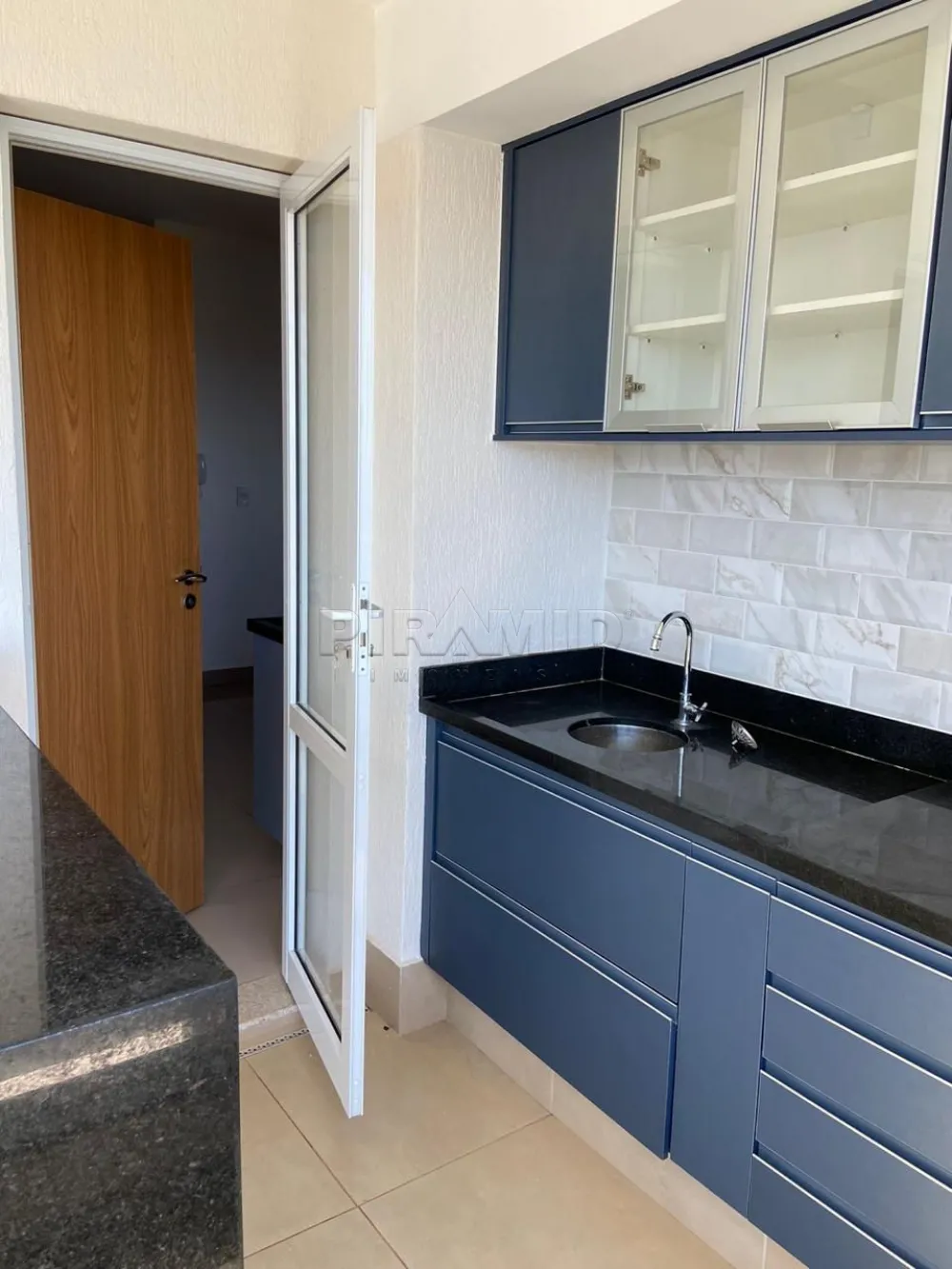 Alugar Apartamento / Padr&atilde;o em Ribeir&atilde;o Preto R$ 6.300,00 - Foto 6