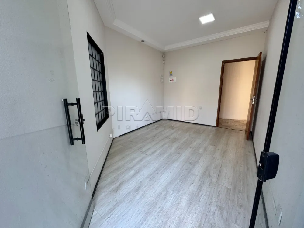 Alugar Casa / Padr&atilde;o em Ribeir&atilde;o Preto R$ 11.600,00 - Foto 4