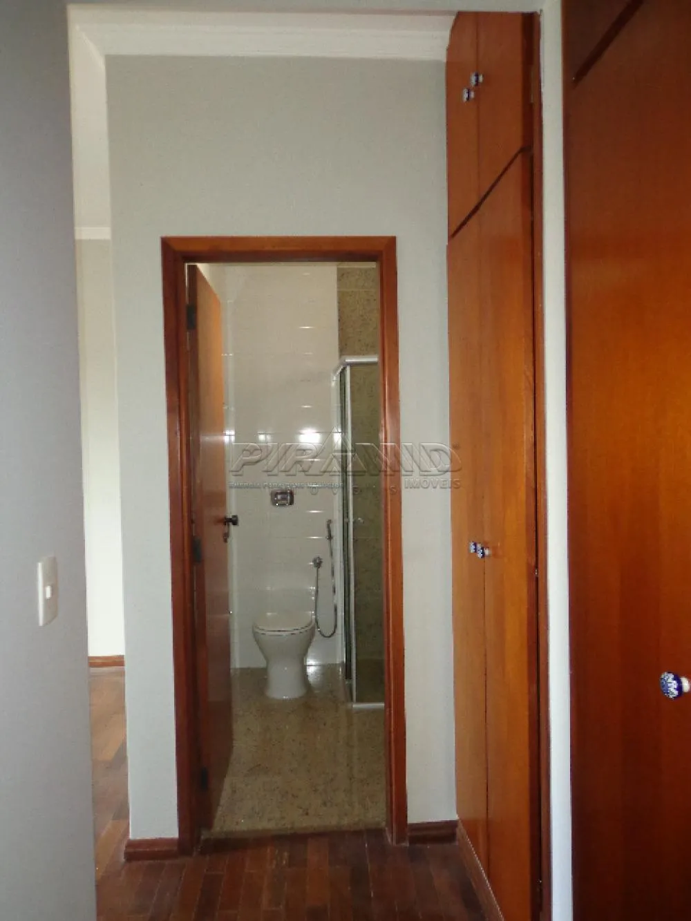 Alugar Apartamento / Padr&atilde;o em Ribeir&atilde;o Preto R$ 1.600,00 - Foto 16