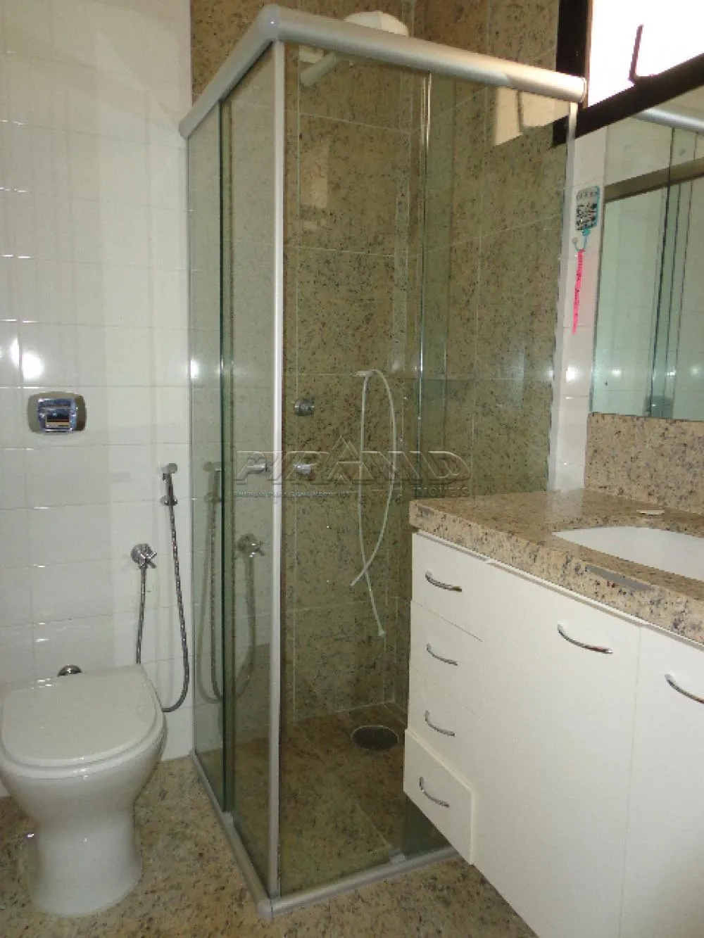 Alugar Apartamento / Padr&atilde;o em Ribeir&atilde;o Preto R$ 1.600,00 - Foto 13