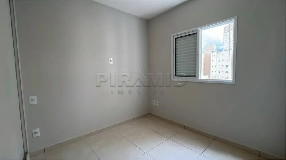Alugar Apartamento / Padr&atilde;o em Ribeir&atilde;o Preto R$ 1.650,00 - Foto 4