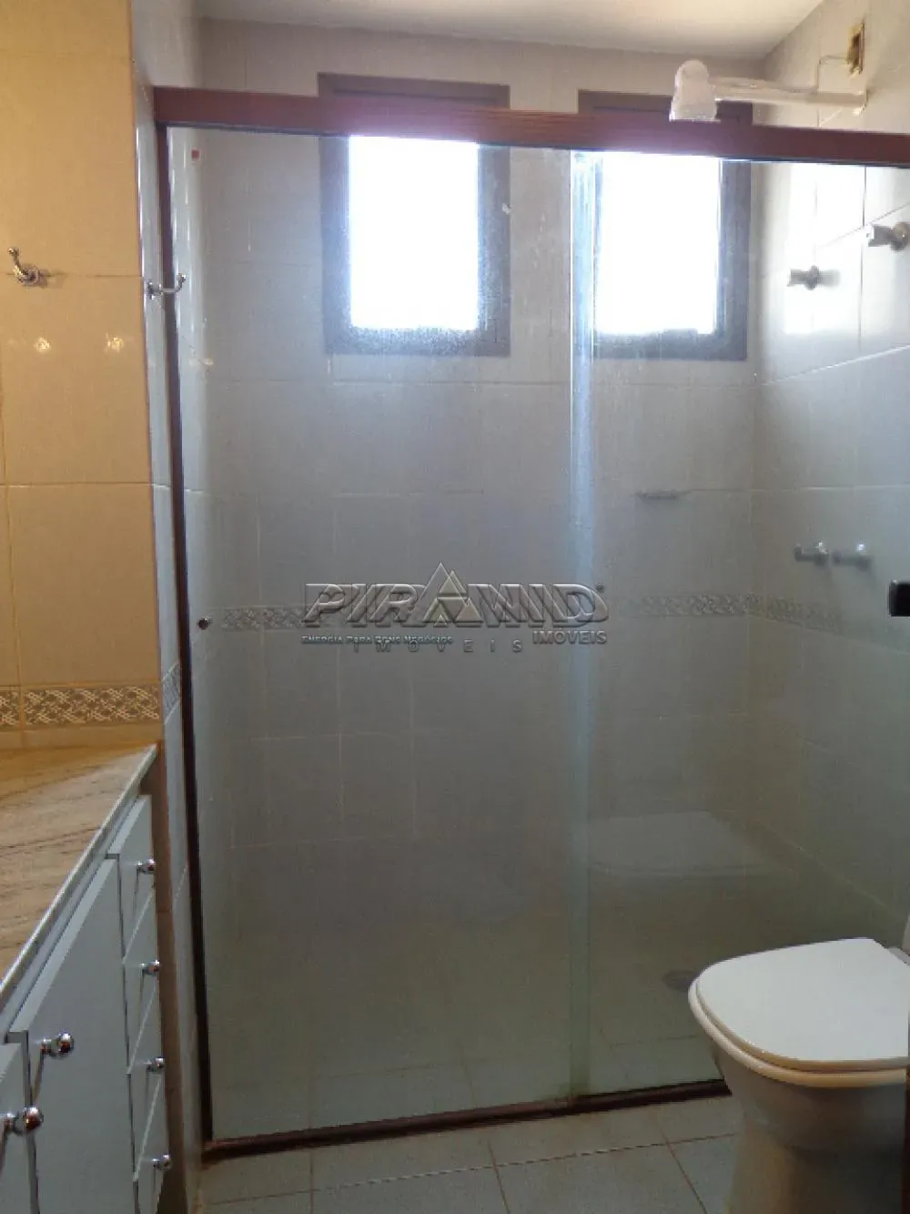 Alugar Apartamento / Padr&atilde;o em Ribeir&atilde;o Preto R$ 1.900,00 - Foto 14