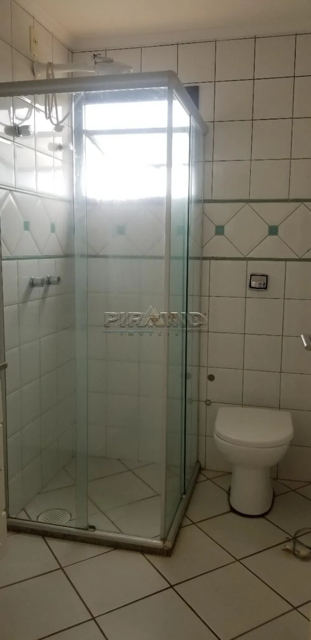 Alugar Apartamento / Padr&atilde;o em Ribeir&atilde;o Preto R$ 1.900,00 - Foto 17