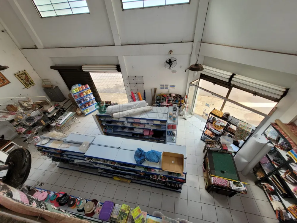 Alugar Comercial / Sal&atilde;o em Ribeir&atilde;o Preto R$ 1.800,00 - Foto 7
