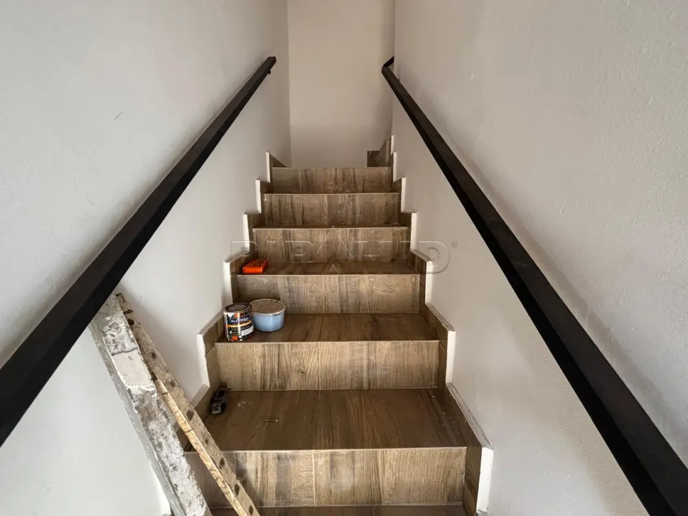 Alugar Casa / Padr&atilde;o em Ribeir&atilde;o Preto R$ 3.000,00 - Foto 2