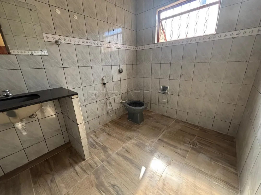 Alugar Casa / Padr&atilde;o em Ribeir&atilde;o Preto R$ 3.000,00 - Foto 13