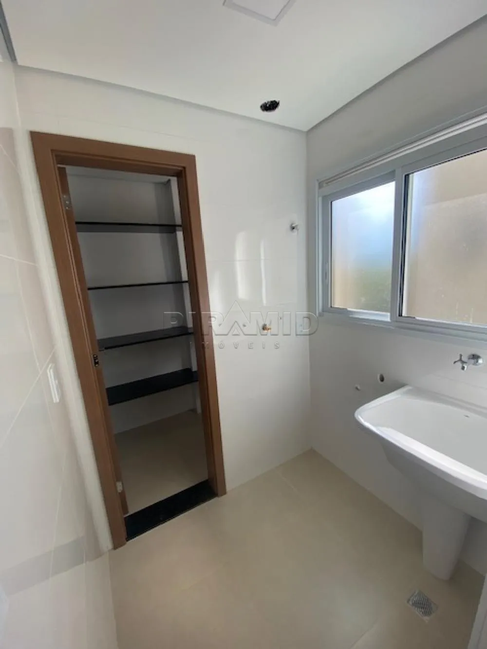 Alugar Apartamento / Padr&atilde;o em Ribeir&atilde;o Preto R$ 3.450,00 - Foto 17