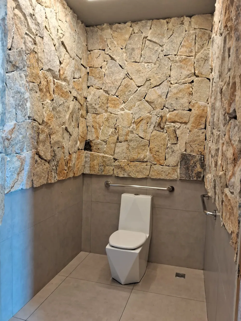 Alugar Comercial / Sal&atilde;o em Ribeir&atilde;o Preto R$ 39.700,00 - Foto 9