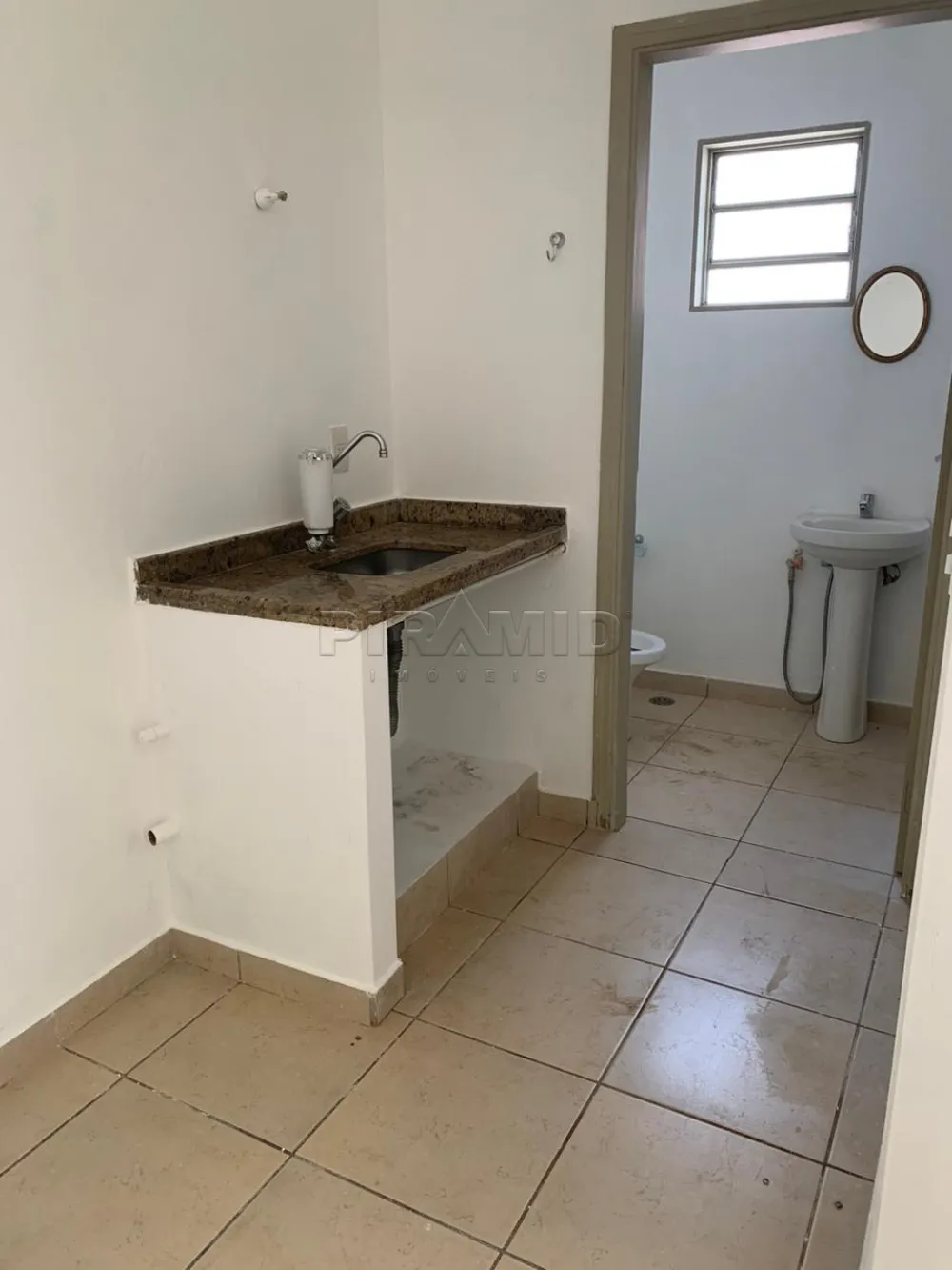 Alugar Comercial / Sala em Ribeir&atilde;o Preto R$ 1.650,00 - Foto 4