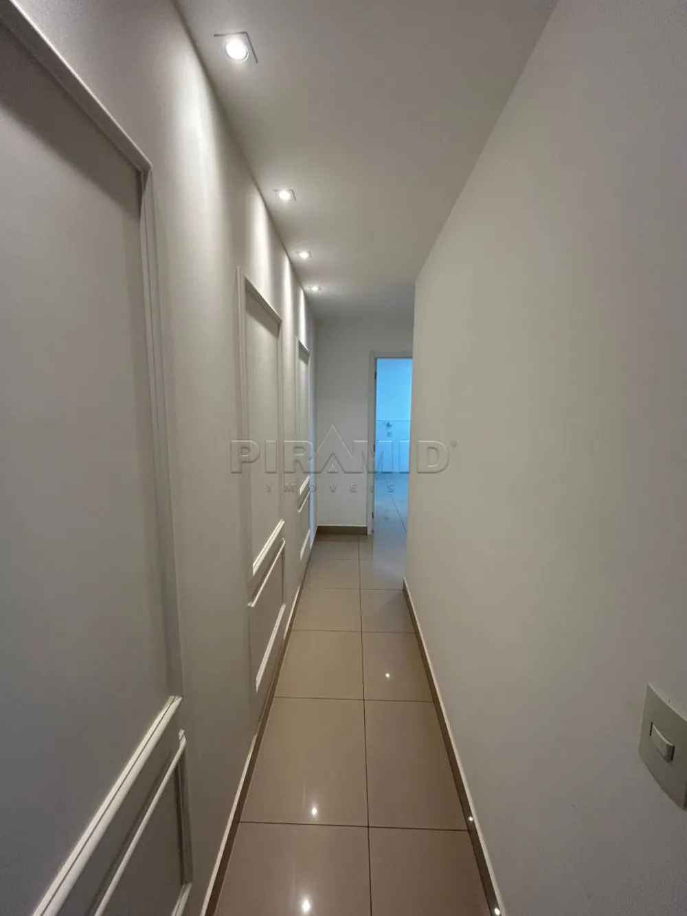 Comprar Apartamento / Padr&atilde;o em Ribeir&atilde;o Preto R$ 870.000,00 - Foto 8