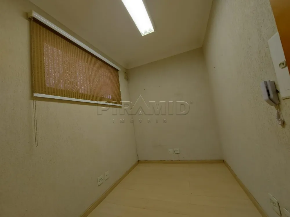 Alugar Comercial / Sala em Ribeir&atilde;o Preto R$ 600,00 - Foto 8