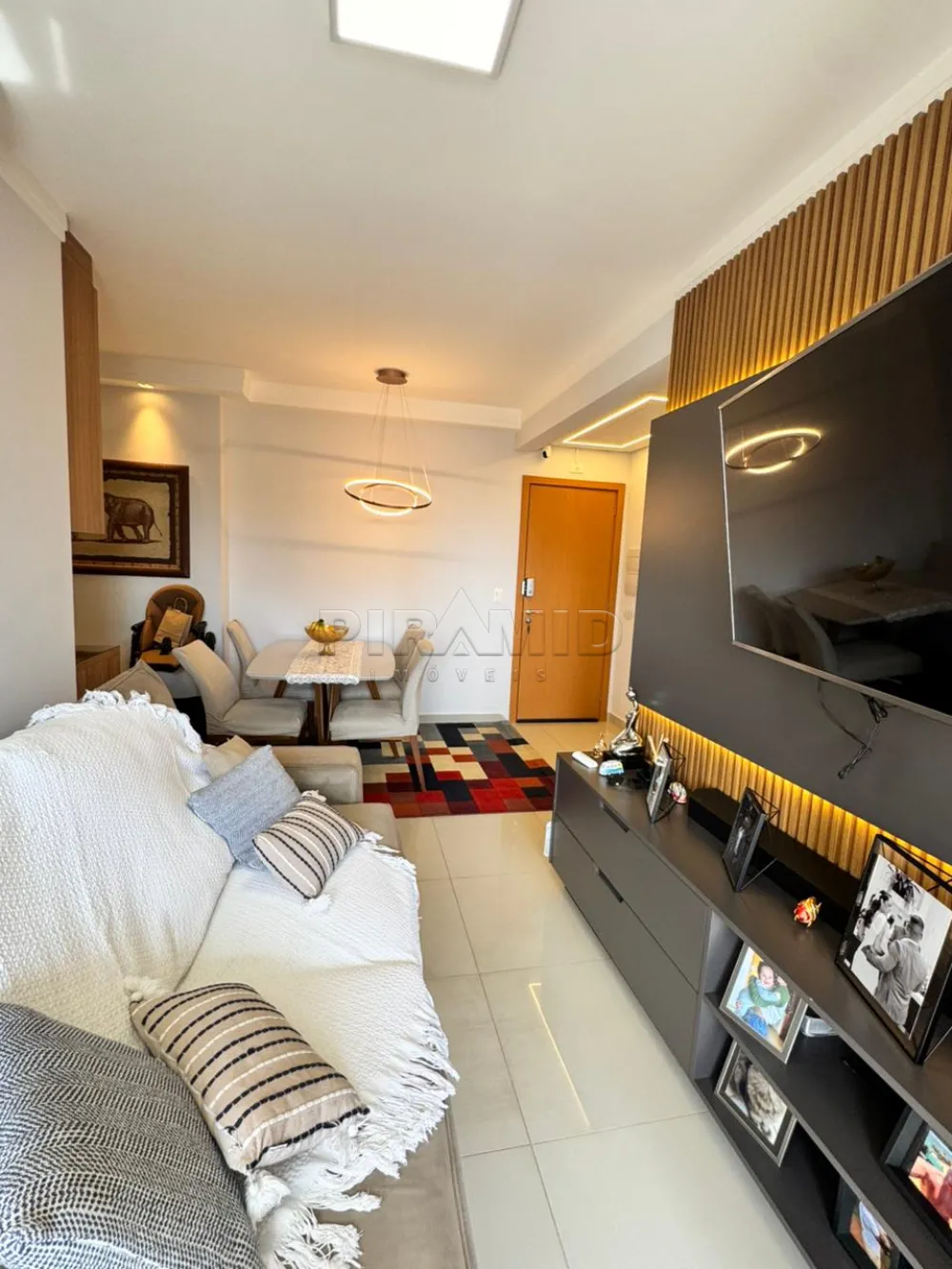 Comprar Apartamento / Padr&atilde;o em Ribeir&atilde;o Preto R$ 680.000,00 - Foto 2