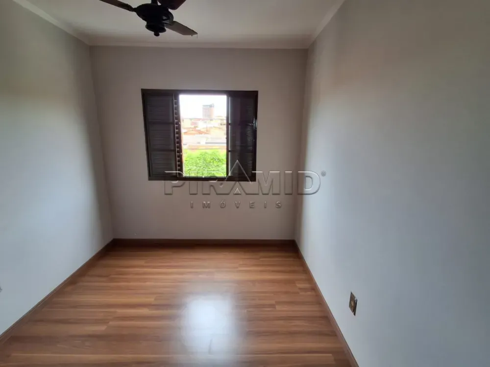 Alugar Apartamento / Padr&atilde;o em Ribeir&atilde;o Preto R$ 1.700,00 - Foto 8