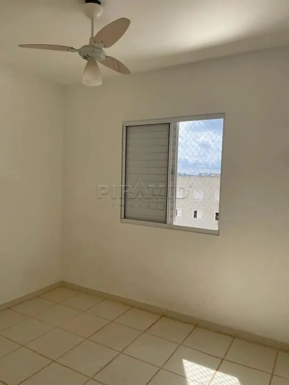 Comprar Apartamento / Padr&atilde;o em Ribeir&atilde;o Preto R$ 172.000,00 - Foto 4