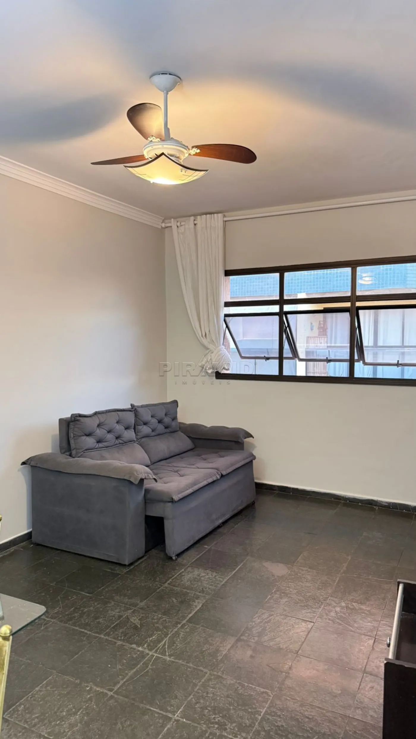 Alugar Apartamento / Padr&atilde;o em Ribeir&atilde;o Preto R$ 1.200,00 - Foto 5