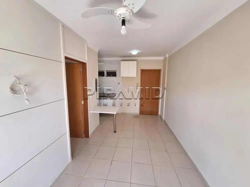 Alugar Apartamento / Padr&atilde;o em Ribeir&atilde;o Preto R$ 1.200,00 - Foto 5