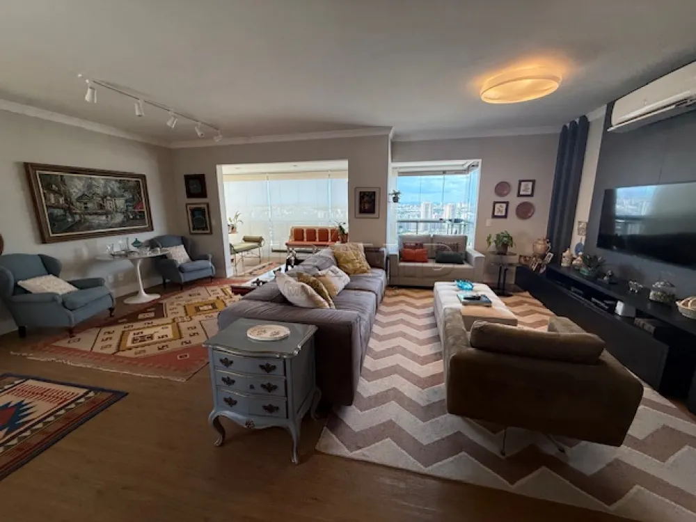 Alugar Apartamento / Padr&atilde;o em Ribeir&atilde;o Preto R$ 3.800,00 - Foto 1