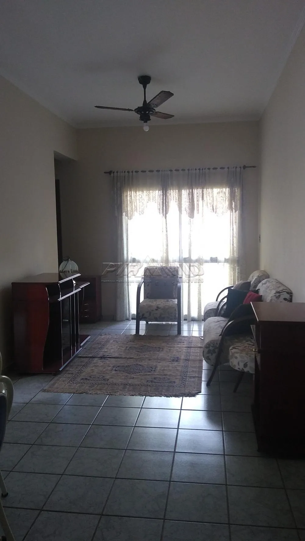 Alugar Apartamento / Padr&atilde;o em Ribeir&atilde;o Preto R$ 550,00 - Foto 1