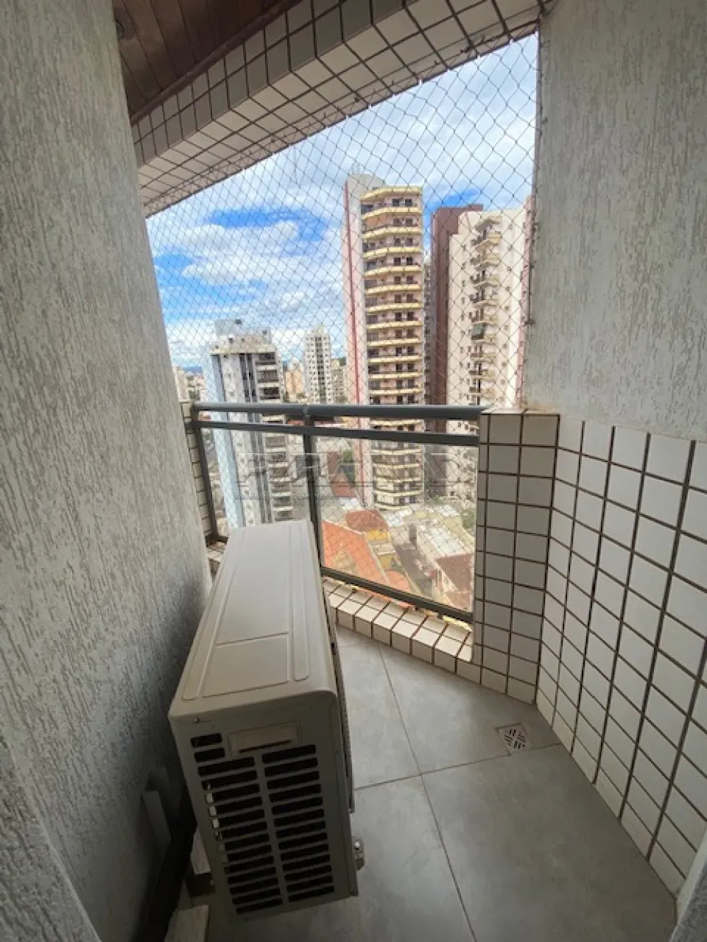 Alugar Apartamento / Padr&atilde;o em Ribeir&atilde;o Preto R$ 1.900,00 - Foto 12