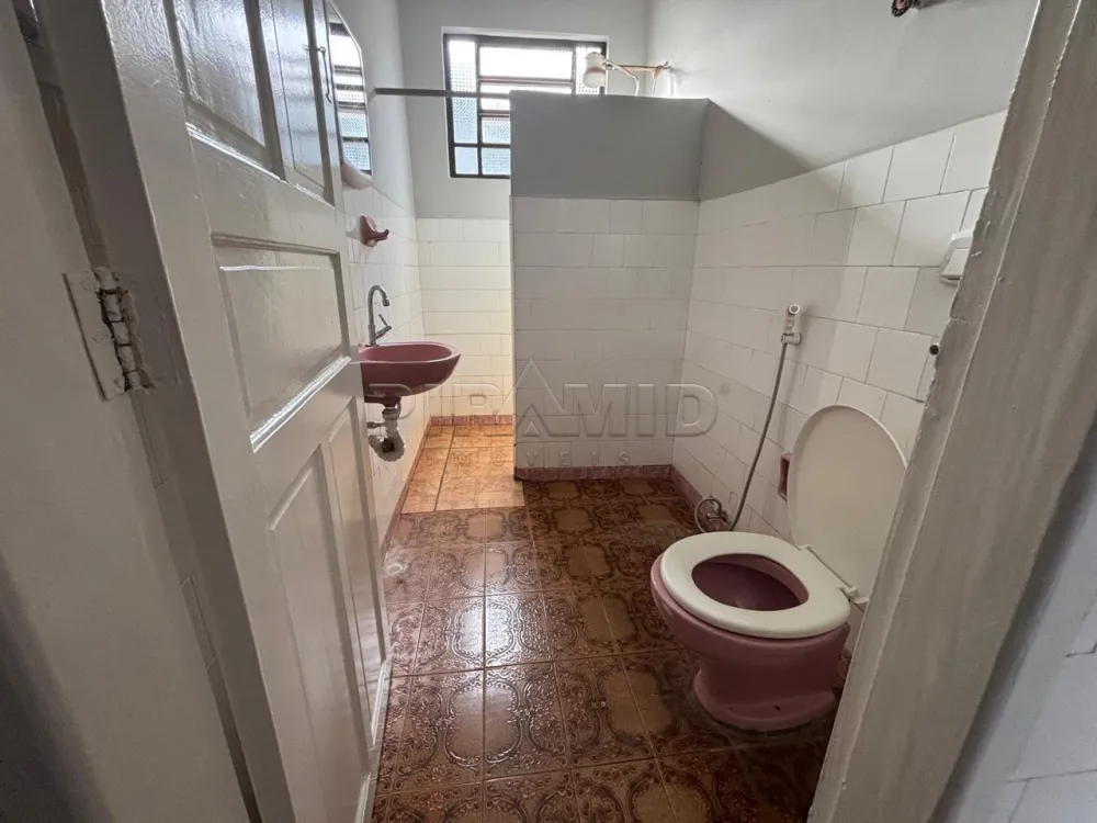 Alugar Casa / Padr&atilde;o em Ribeir&atilde;o Preto R$ 1.100,00 - Foto 12