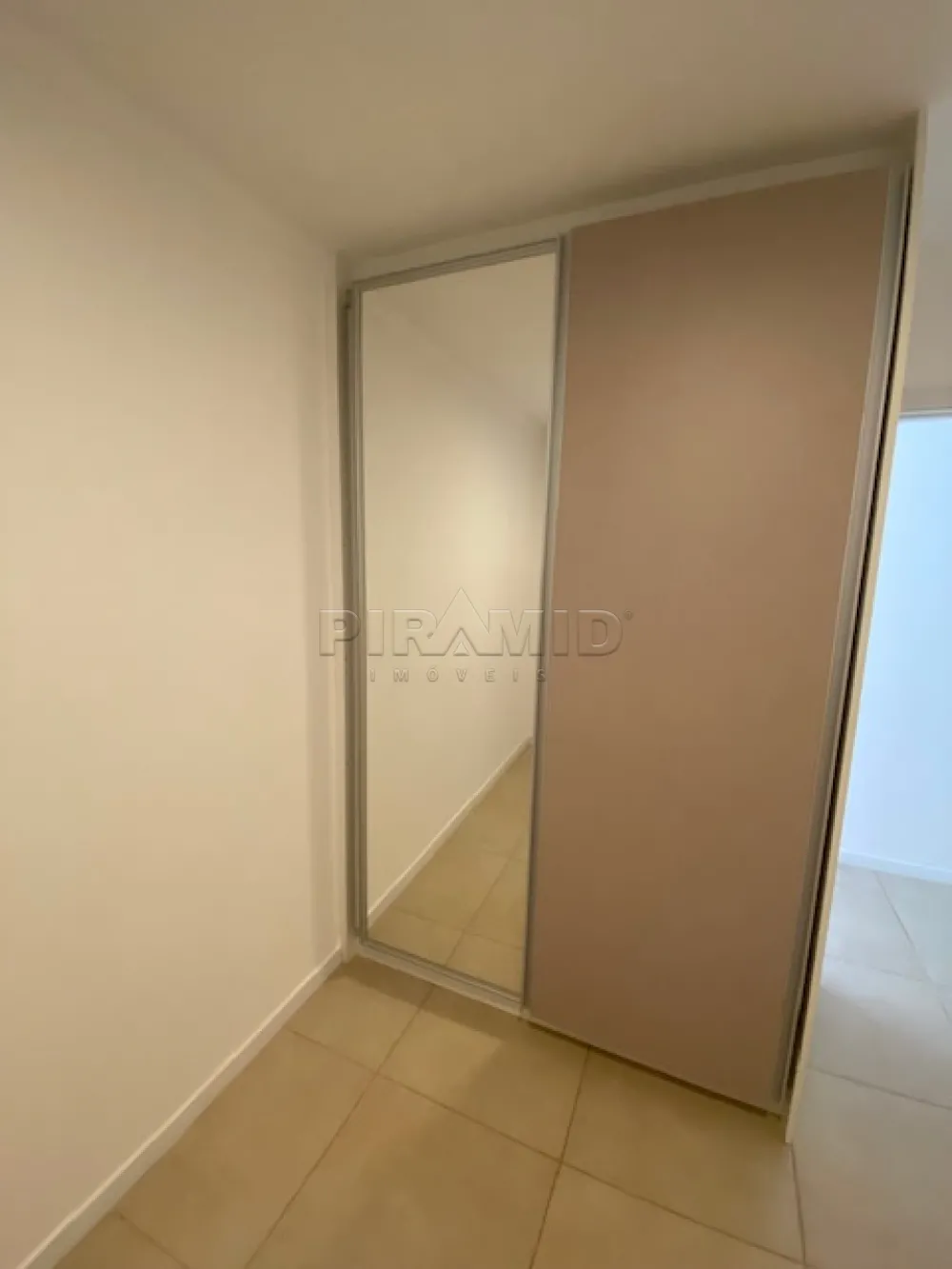 Alugar Apartamento / Padr&atilde;o em Ribeir&atilde;o Preto R$ 3.200,00 - Foto 8